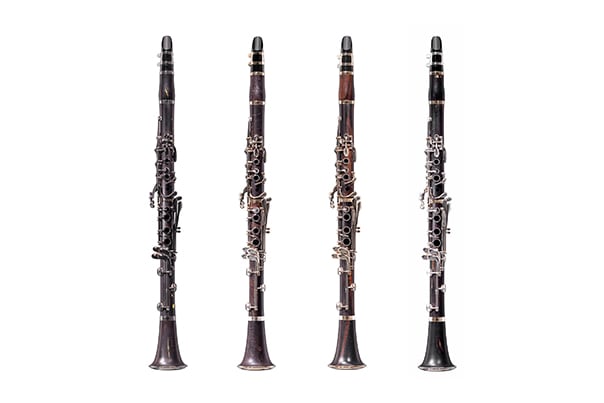 "Designed by Nature Clarinets" From left "KINTSUGI", "FUMOKU", "SHIRATA", "IRIKAWA"