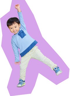 A los tres años es el momento perfecto para empezar. Ahora es el momento de inundarlos con música rica y dejar que disfruten plenamente de la experiencia.