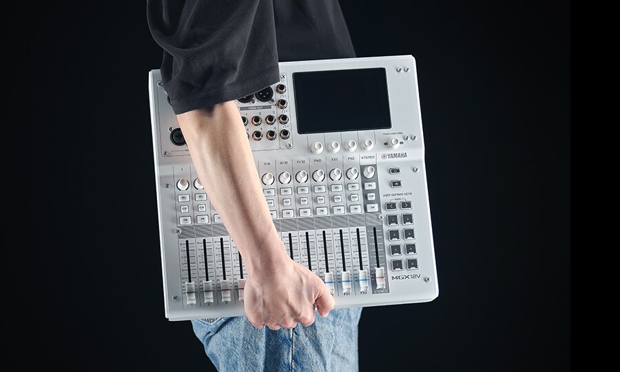 Yamaha MGX12V: Dondequiera que vayas